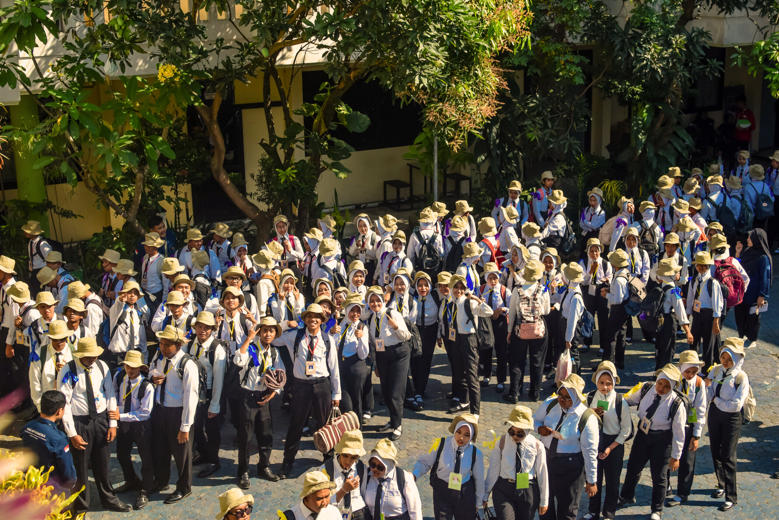 Students collaborating